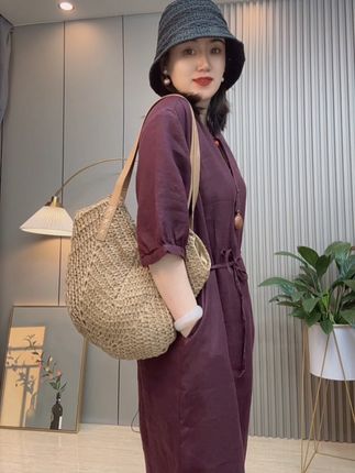 生活就是那一两分的甜,冲淡那七八八的哭。#抖音热门 #感谢抖音平台支持 #爱抖音上热门 #高级穿搭#亚麻连衣裙
