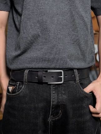 #择佑 简约商务休闲男士牛皮皮带,头层牛皮皮面无夹层无夹心,手工做旧复古质感,窄边轻奢款式3.3cm,石洗钢扣。#牛皮腰带 #男士皮带 #真皮皮带 #手工皮带