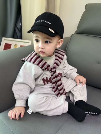 这就是打扮儿子的快乐~#萌娃穿搭 #人类幼崽又奶又酷穿搭 #高品质童装 #秋季穿搭 #早秋穿搭公式来了