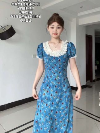 这个蓝色碎花太美啦!#碎花连衣裙 #气质连衣裙 #显瘦连衣裙 #法式连衣裙