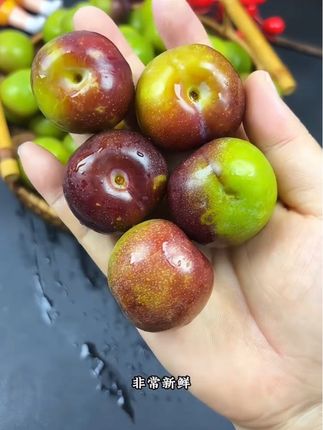 超甜的脱骨李各大饱满,清脆爽口,一口沦陷让人越吃越上头#应季水果 #李子#四川脱骨脆李子 #脆甜多汁