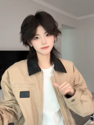 你不给我评论 我怎么跟你说话🫣 #手势舞 #短发女生
