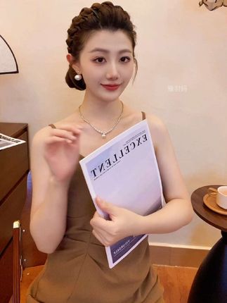 发箍这样戴好美~懒人发量少必备!巨饱满正反两戴~齿梳波浪发箍,搭配任何发型都很好看!#发箍显脸小高级感 #女生必备 #减龄气质 #气质范 #日常发型