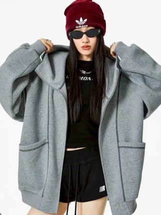 美式高领连帽衣服开衫卫衣女秋季新款拉链卫衣外套大码#今日穿搭 #外套穿搭 #穿搭分享 #拉链卫衣开衫 #美式穿搭