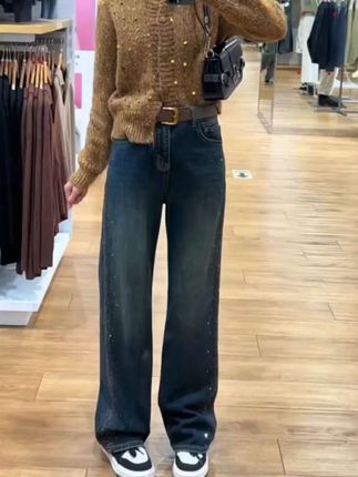 美式复古重工烫钻牛仔裤女2025春季新款高腰宽松显瘦阔腿拖地裤子~#重工烫钻牛仔裤#高腰牛仔裤#显瘦显高显腿长#阔腿裤#谁穿谁好看