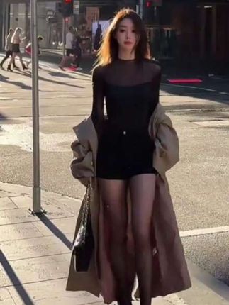 百搭显瘦早秋新款网纱打底衫~#单穿内搭都好看#高档大气上档次#穿出高级感#谁穿谁好看