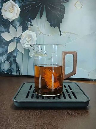 加厚耐热玻璃月牙过滤分茶器简约公道林大容量绿茶杯#木把公道杯 #公道杯 #月牙一体公杯 #茶器 #茶具好物推荐 @DOU+小助手 @DOU+上热门