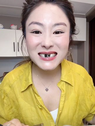 每天做个精致的自己#没有丑女人只有不爱打扮的懒女人 #眼线笔 #自用好物推荐 #超便宜超划算