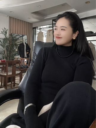 #毛衣控 #秋天打底衫必需品 #推荐给我的闺蜜们