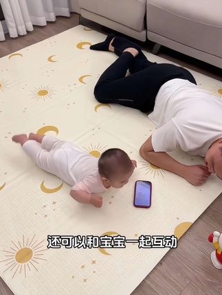 #上热门 宝宝到了三四个月就不要一直抱着啦!学坐、学爬、学翻身一定要准备爬行垫 可折叠的很方便,也不占空间,xpe材质的没有气味,用着放心,关键现在价格也实惠#爬爬垫 #宝宝爬行 #可折叠爬行垫 #母婴好物