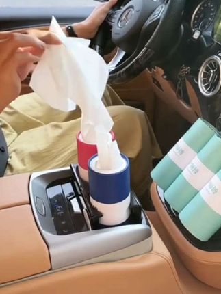 #创作灵感 车载桶装抽纸,9.9到手5个,不掉毛不掉絮,单手可抽,也不会刹车时到处乱跑#汽车好物 #汽车用品 #车品好物分享 #汽车好物推荐