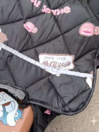 天冷了,骑车一族越来越冷,有了这个#挡风被 就不怕骑车冻手冻腿了,加大加厚防风防水,#骑车必备 #电动车挡风 #电动车挡风被 #防风保暖 电动车电瓶车挡风被冬季加绒加厚摩托车防风防水罩冬新款四季FFO