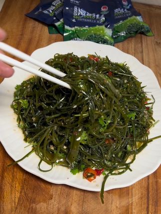 天热大肉大鱼可以不吃,但是少不了一盘凉拌海带丝,鲜嫩爽口,干净无沙 #压缩海带丝 #凉拌菜
