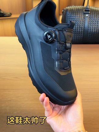 秋季单鞋来了!咱家只做广州鞋好鞋,这鞋舒服超轻软底,款式百搭不挑搭配#软底软面穿上超舒服 #源头工厂 #男鞋推荐 #哎哟喂你鞋真好看 #透气舒适