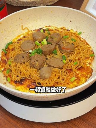 在家不想点外卖,可以试试自己做个牛肉丸土豆饼,减脂懒人神器,做法简单又好吃#牛肉丸的家常做法 #减脂餐 #牛肉丸