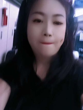 一个人在高铁🚄上好无聊啊👍👍👍