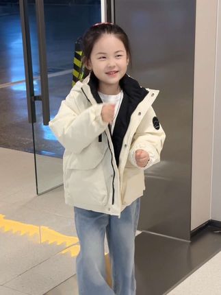 好好吃饭、好好睡觉,比漂亮更重要的是健健康康。无论遇到什么事,都要相信,你值得被全世界温柔对待,爸爸妈妈的爱永远围着你转#我的女儿 #慢慢长大慢慢爱你