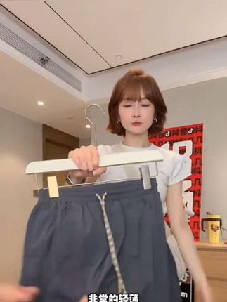 美式休闲工装半身裙女松紧腰a字宽松显瘦短裤裙伞裙高腰春夏季女