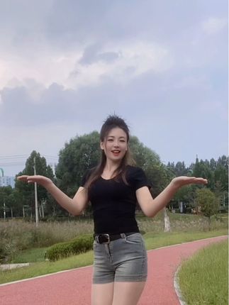 #浅跳一下 #舞蹈 #粉红色的回忆舞蹈