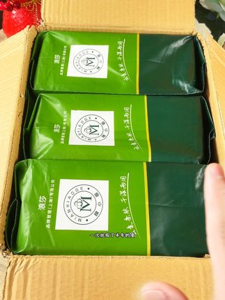 超划算的洗脸巾,29块9整箱3大提,一提100抽,每张都是升级加厚的,不掉毛絮,母婴都可放心用,趁这个价,能囤就囤! #洗脸巾 #洗脸巾加大加厚 #悬挂式洗脸巾 #强烈推荐 #超划算超便宜