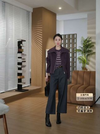 HELA AOMI“绵羊毛100% 质感时光”肌理感宽松挺阔翻领显瘦毛呢大衣#毛呢大衣 #高级感穿搭 #气质穿搭 #仙女必备 #精致女人必备 @邱莹莹—周六早8点大上新!