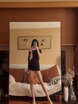 #御姐 #ootd穿搭 #175 清醒不是一种状态,而是一种选择
