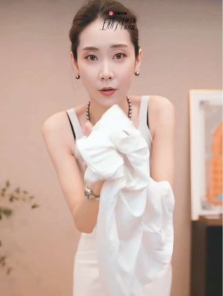 【CHENSMCHENxJCSO】亚麻宽松百搭半袖T恤女显瘦内搭#显瘦内搭 #百搭半袖 #亚麻宽松 #短袖T恤 #穿衣