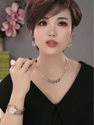 铜项链 重工高级感轻奢滴油蛇骨项链套装复古几何形耳饰品#热门#热门音乐🔥