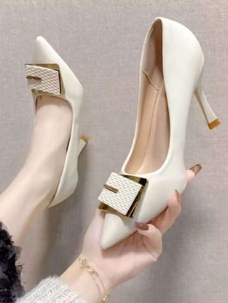 #女鞋 #单鞋 #高跟鞋 #女鞋穿搭 #尖头高跟鞋 浅口尖头高跟鞋