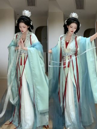 “我会化作月光陪着你” #青鸟集 #国风 #国风服饰