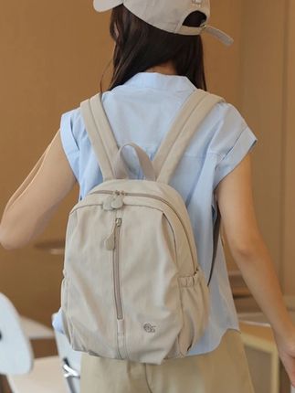 日系爆款轻便尼龙旅行背包大学生通勤书包百搭休闲防水出差妈咪包#包包推荐 #双肩背包 #包包种草 #双肩包 #时尚美包