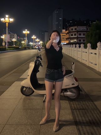 吃我一拳法修散打 #法修散打 #科目三舞蹈 #随性摇摆 #走拍