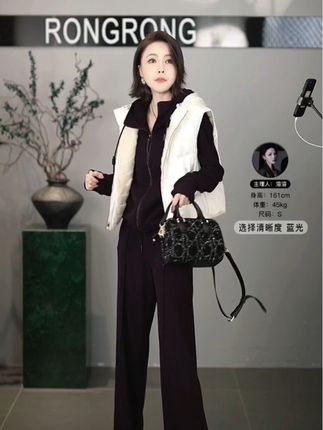 溶溶【浮光梦】RONGRONG 白鹅绒水貂毛皮拼桑蚕丝皮草马夹#高端大气 #秋冬穿搭 #皮草马夹 #高级穿搭 #溶溶RONGRONG