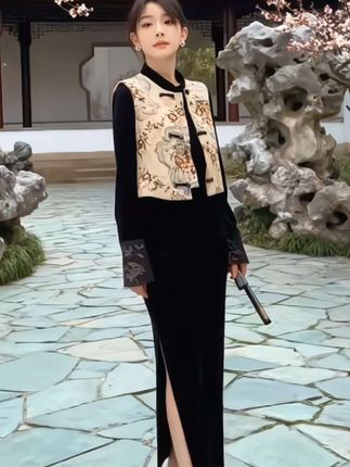 #时尚洋气 #优雅气质 #谁穿谁漂亮 #国风服饰 #时尚减龄穿搭