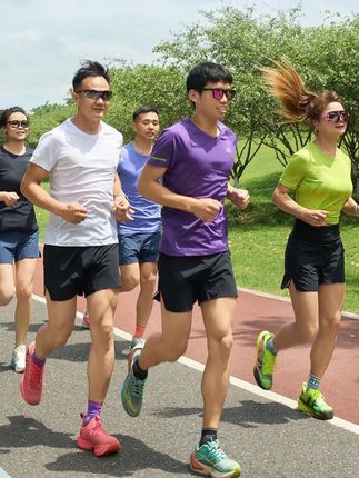 有为者男女款越野多功能腰包吸汗快干口袋马拉松5寸跑步内衬短裤#运动短裤 #短裤 #跑步短裤 #马拉松短裤