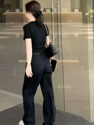 #高级感穿搭#显高显瘦显腿长#休闲减龄穿搭#西装阔腿裤女#通勤搭配
