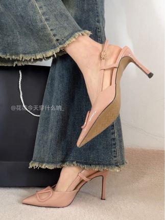 也是到了穿高跟鞋的年纪了 #高跟鞋 #时尚穿搭 #好物分享