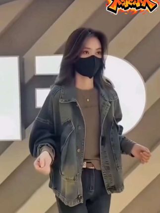 #牛仔外套女 #秋季穿搭 #简约风穿搭 #大码宽松#休闲穿搭