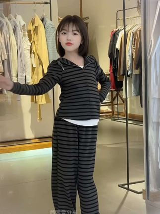 女童秋装休闲套装新款儿童洋气韩系大童条纹卫衣阔腿裤两件套#运动套装 #童装 #春秋穿搭 #休闲套装 #运动休闲套装