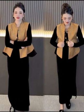 #新中式穿搭 #优雅气质 #高级感穿搭 #精致穿搭 #谁穿谁好看 @抖加🔥上热门🔥dou+🔥热点宝