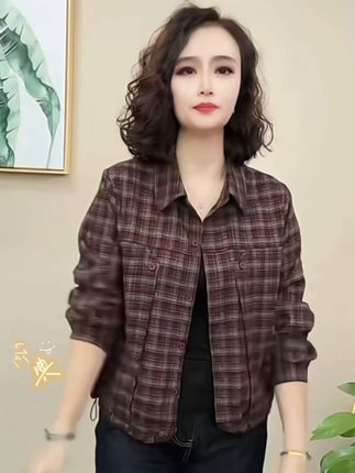 #2025秋季新款气质时尚格子翻领长袖洋气显瘦百搭女士衬衫#高级感穿搭#显瘦穿搭 #减龄穿搭 #谁穿谁好看