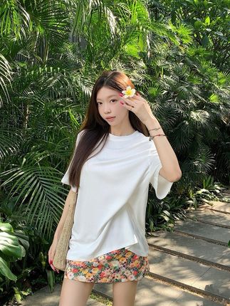 纯色简约显瘦休闲圆领短袖+撞色半身裙防走光短裙 #夏季穿搭 #强烈推荐 #每日分享