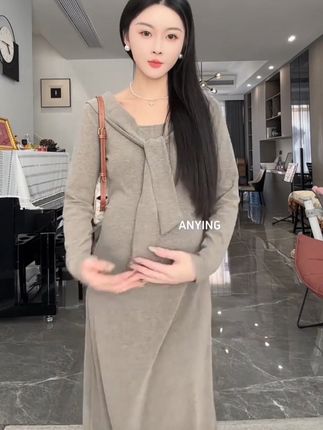 孕妇装秋装连衣裙2025新款时尚韩版气质辣妈显瘦海军领针织内搭裙#同款 #与众不同 #时尚百搭休闲孕妇连衣裙