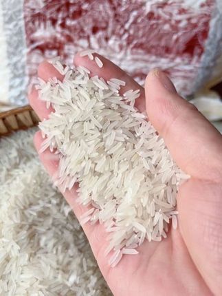 醇香猫牙米新米来啦!生态梯田晚稻,现磨现发,米香扑鼻,饭粒饱满松软,口感香糯,炒饭也巨好吃,孩子超爱,家庭聚餐必备,满满自然好味~#猫牙米 #香米 #妈呀太香了 #大米 #优质农产品