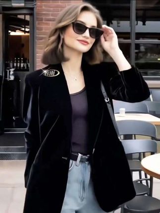 高级感炸街黑色丝绒西装外套女春秋显瘦气质女神范小个