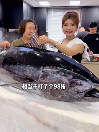海鲜档一个月的营业额是多少?#海鲜美食#嘉之派虾肠#抖音美食推荐官 #虾肠#来驾啊