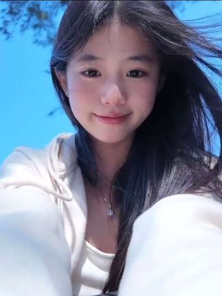 看到你第一眼就能够让我心动. #陈诗婷 @喵喵咪.