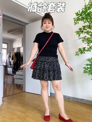 诶呀,咱真的不能想明白这套装到底是怎么做到修身又显瘦的 #梨形身材穿搭 #微胖穿搭分享 #测评穿搭 #小个子穿搭 #显瘦穿搭