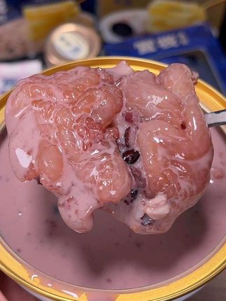 #官栈 竟然出了花胶体验组合,每碗里面都有两根大花胶,吃起来香甜软糯胶质感满满,女孩子真的可以每天来一碗!#强烈推荐 #花胶 #官栈花胶 #仙女都在喝什么