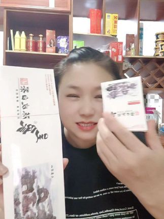 茶香袅袅,陈皮与老白茶的邂逅,如时光沉淀的温柔。一杯入喉,岁月静好。✨🍵 #拍一发五陈皮老白茶